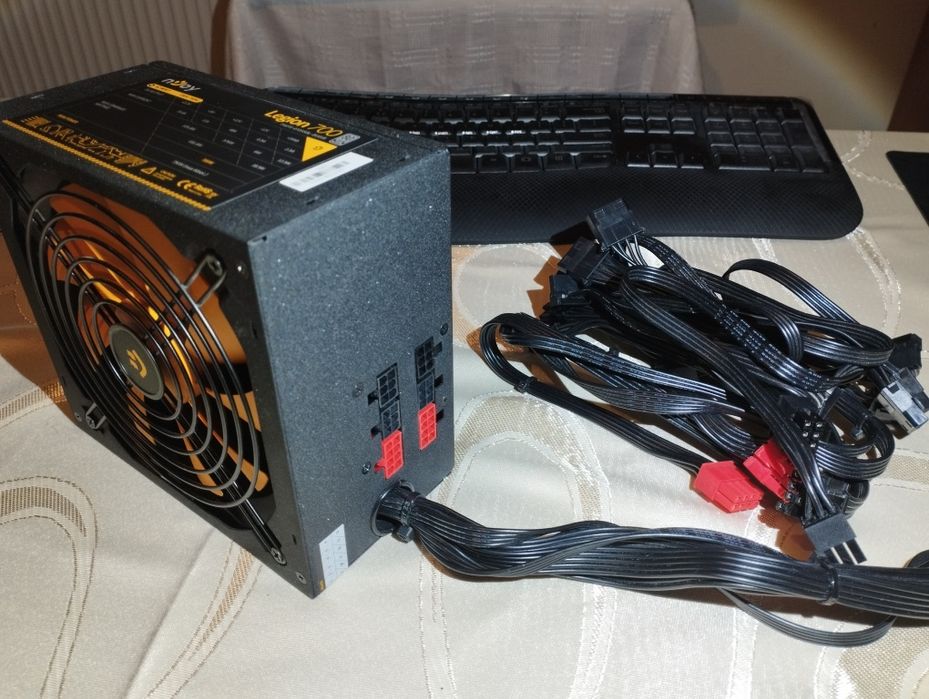 Sursa PC calculator 700W nJoy Legion 700 80 Plus Silver
