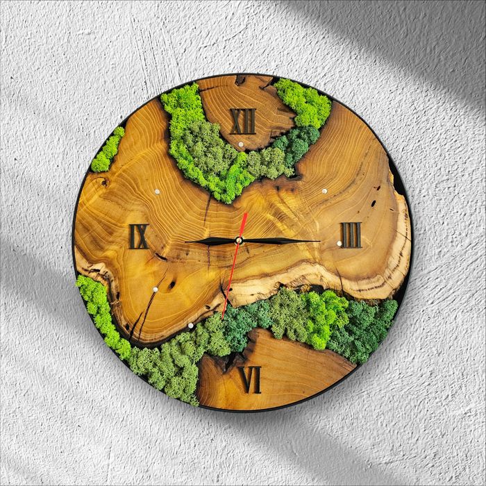 Персонализиран часовник със скандинавски мъх за всеки повод