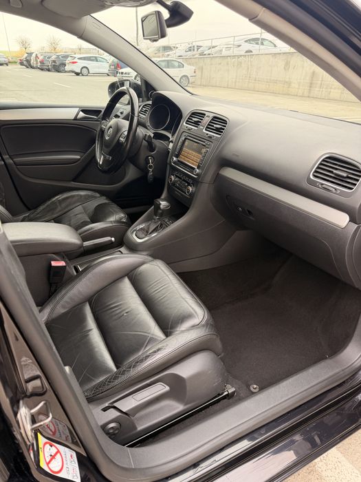 Volkswagen Golf 6 1.4 160cp Dynaudio/Camera/Piele/Scaune incalzite