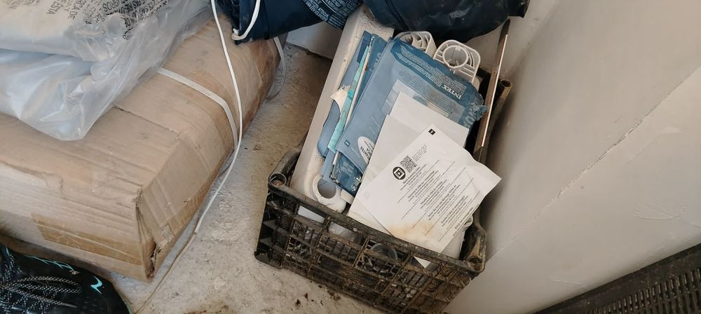 Продавам басейн 10 кубика