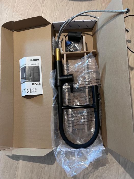 Baterie de bucătărie Blanco, noua, model Catris-S, finisaj negru mat