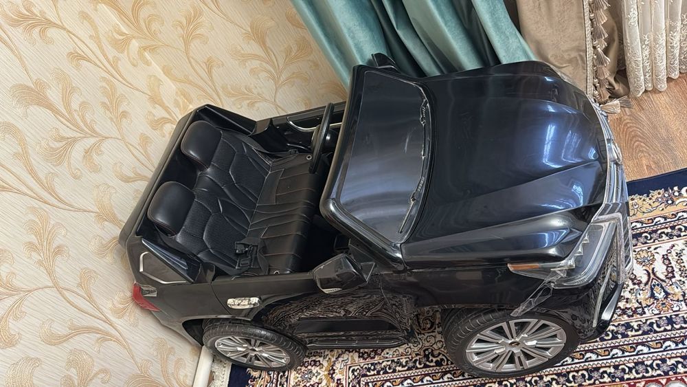 Машина лексус игрушка