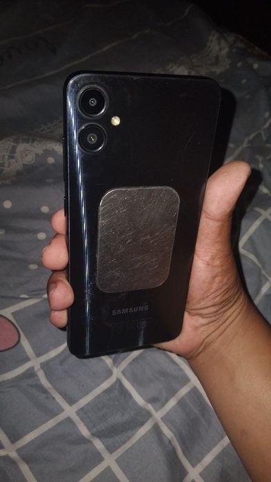 Samsung A05 sotiladi 800-ming xolati zo'r sro''chno sotiladi