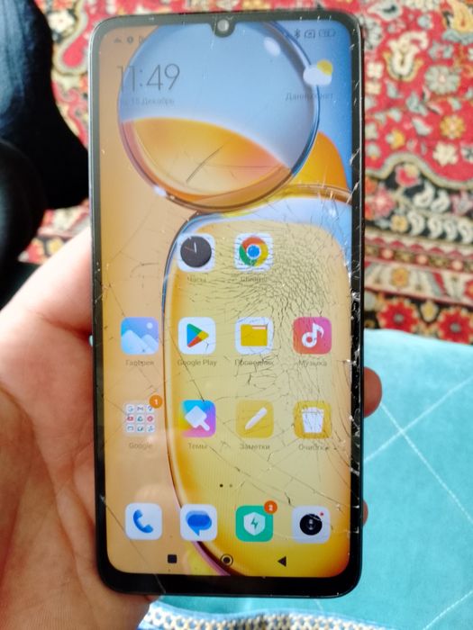 Срочно Redmi 13 c