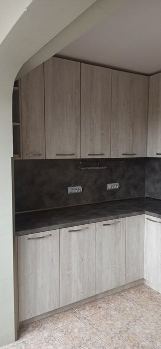 Кухня правена по поръчка