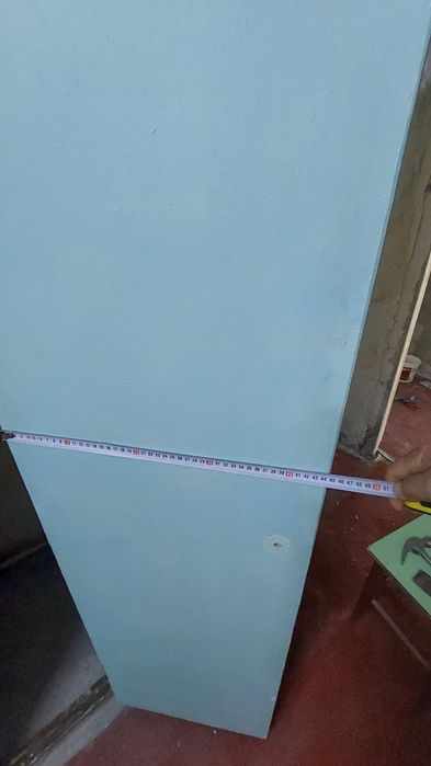 Прдам двери двухстворчатые