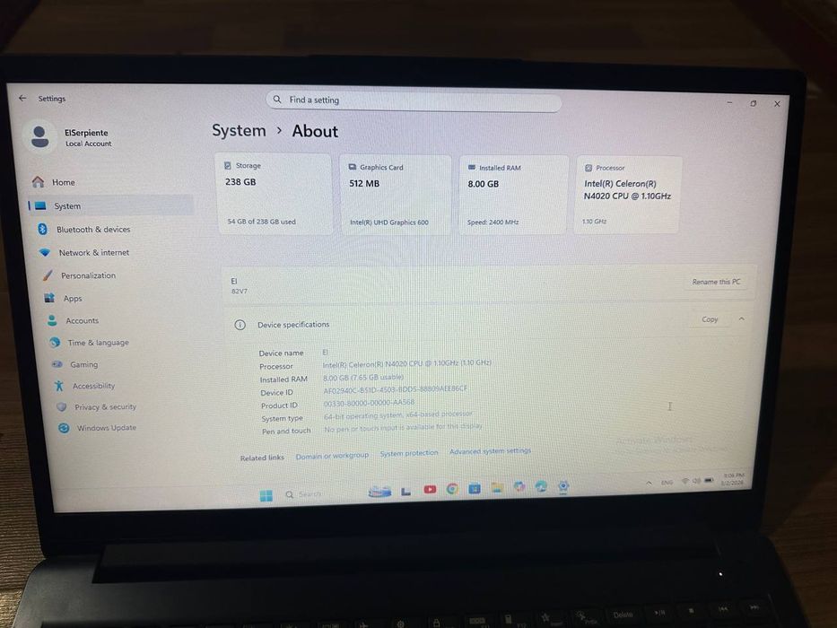 Arzon narxda Lenovo noutbuk sotiladi