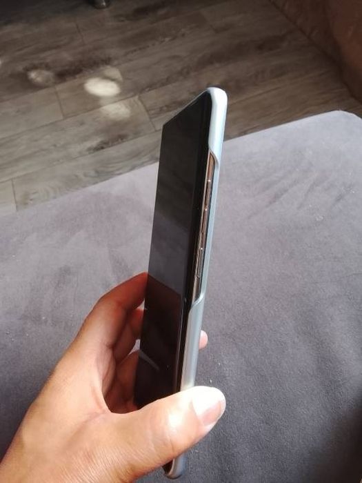 TECNO CAMON 40 Pro 8+8 ГБ/256 ГБ зеленый