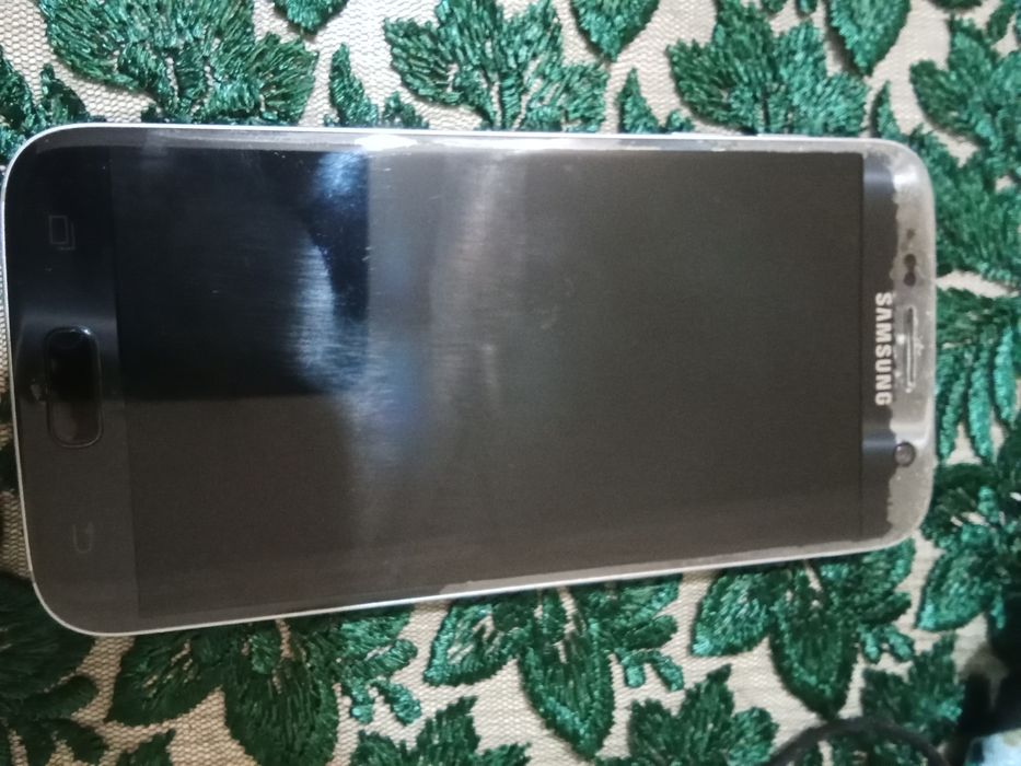 Продам телефон Samsung