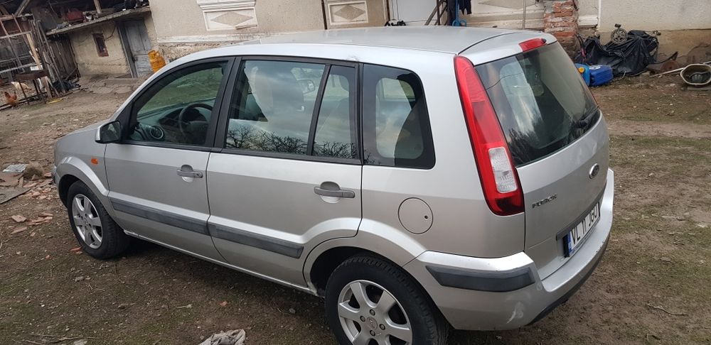 De vanzare Ford Fusion Diesel 1.4