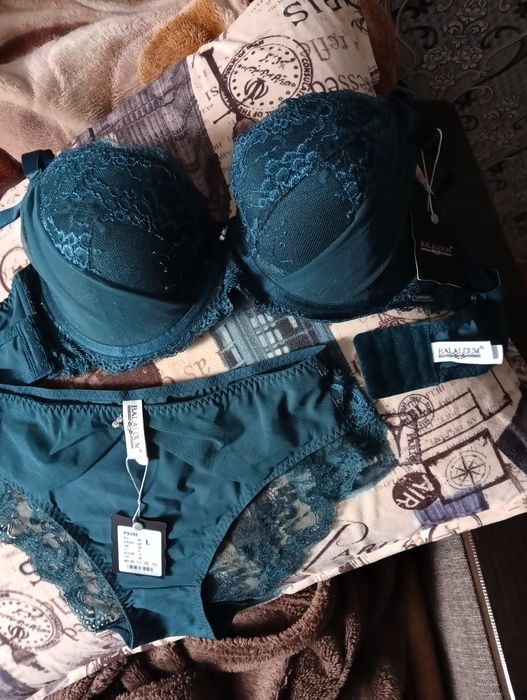Продам нижнее женское бельё