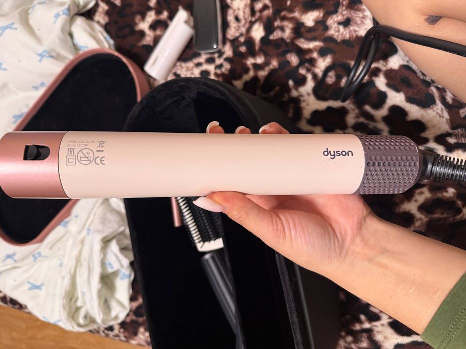 Dyson цвет:нежно розовый