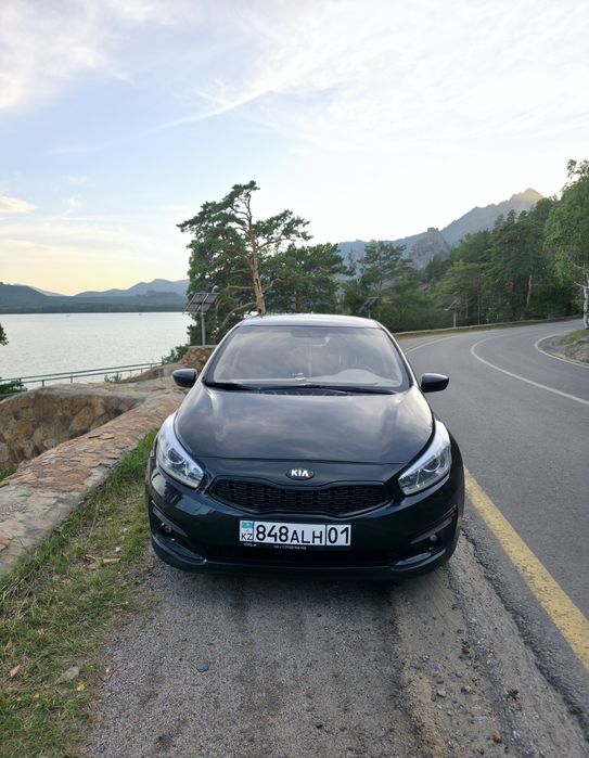 Продам kia ceed 2018