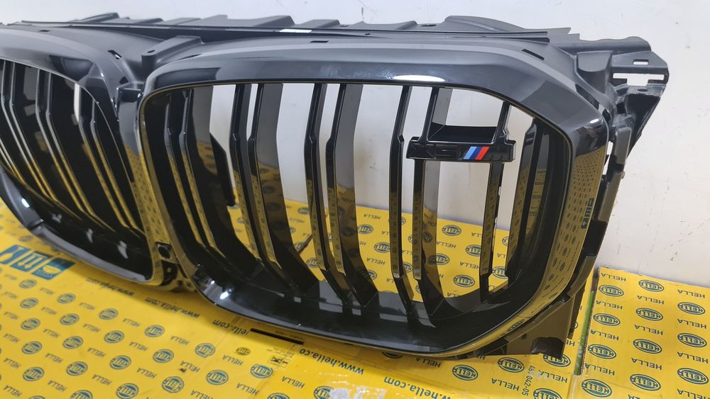 Grila masca radiator trager deflector aer BMW X5M F95