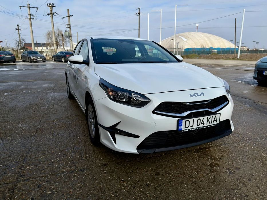 Kia Ceed Combustibil: Benzină            Transmisie: Manuală, 6 viteze