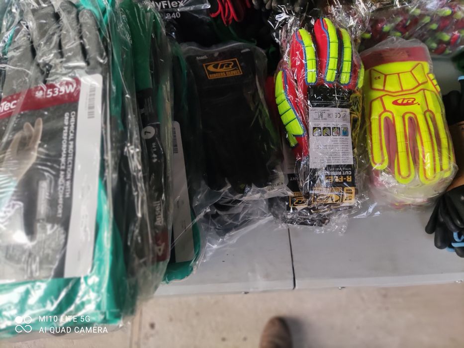 Mănuși de protecție, diferite modele, pentru impact, sudură, mecanic