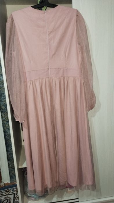 Продам платья в отличном состоянии