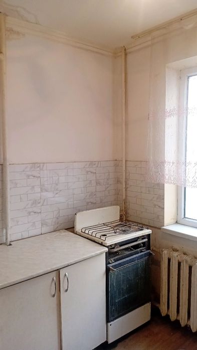 продам 1 ком. кв.в 5мкр дом 16