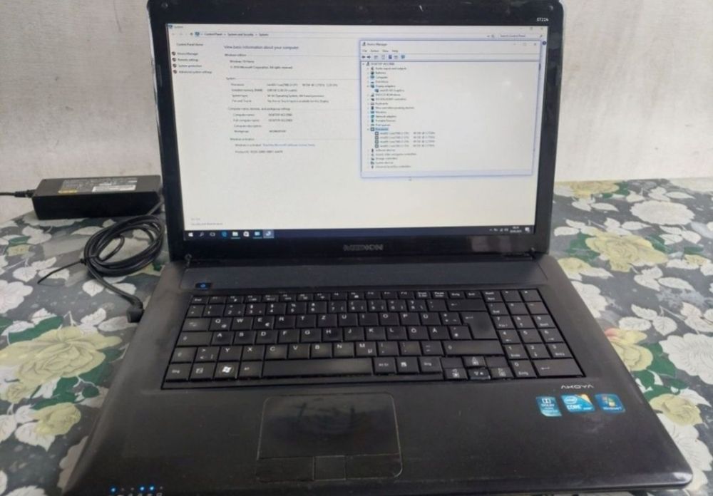 Laptop Medion Akoya i3