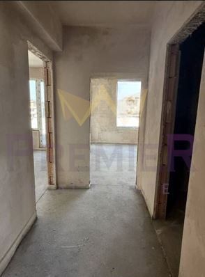 Тристаен в Бургас, Славейков