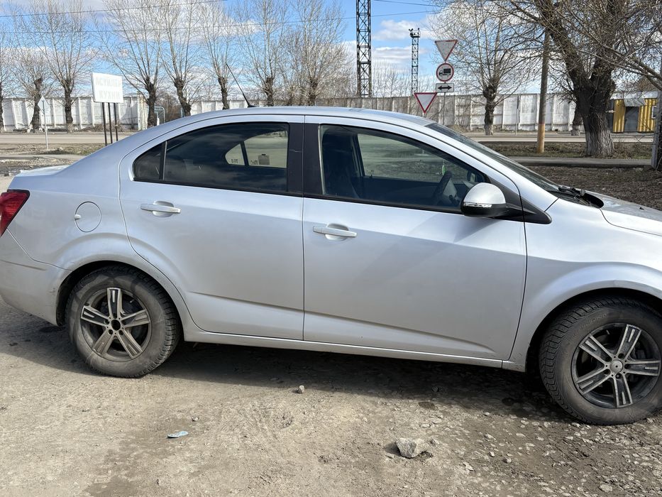 Продам автомобиль Chevrolet aveo t300