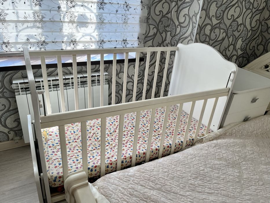 Продам качеля манеж! 3 в 1