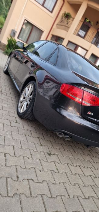 Audi A4 S line  2011