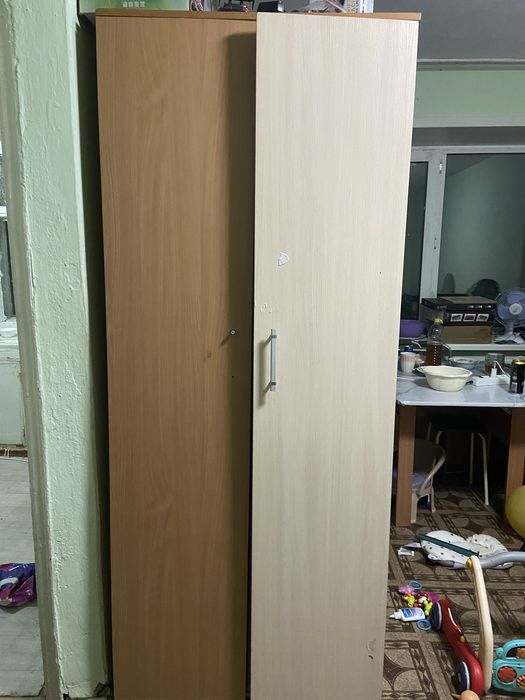 Отдам.    стенку