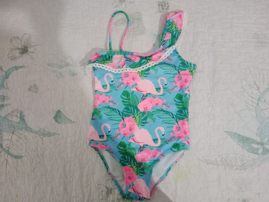 Купальник для девочкек