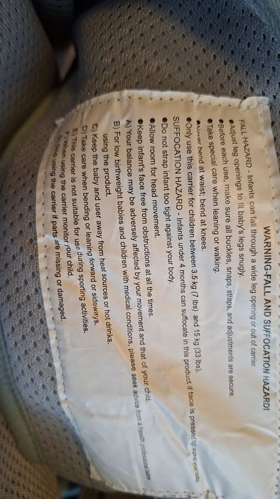 Marsupiu Ergonomic 3 în 1 BBI cu Scăunel Detașabil (Hip Seat) - Ca Nou / Stare Foarte Bună