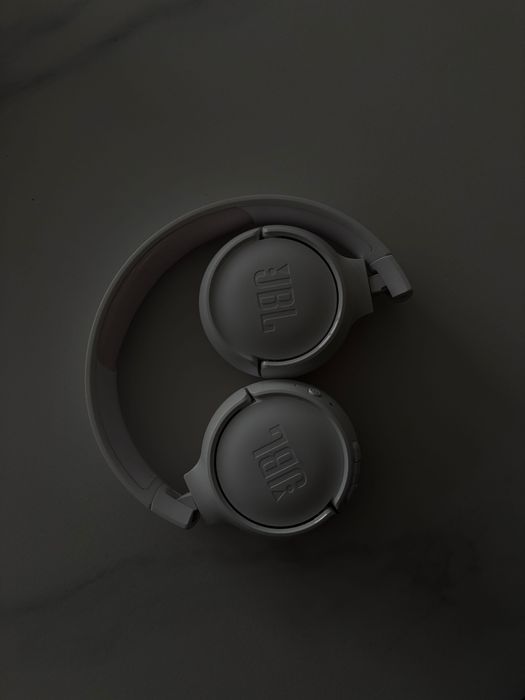 JBL слушалки безжични
