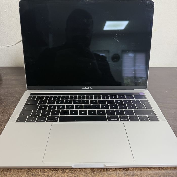 Macbook pro touchbar 2017 A1706