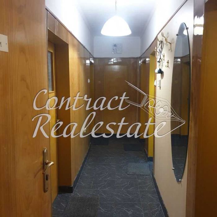 Дава се под наем Четиристаен апартамент в Варна, Център - 120 кв.м за 510 € - Снимка #14