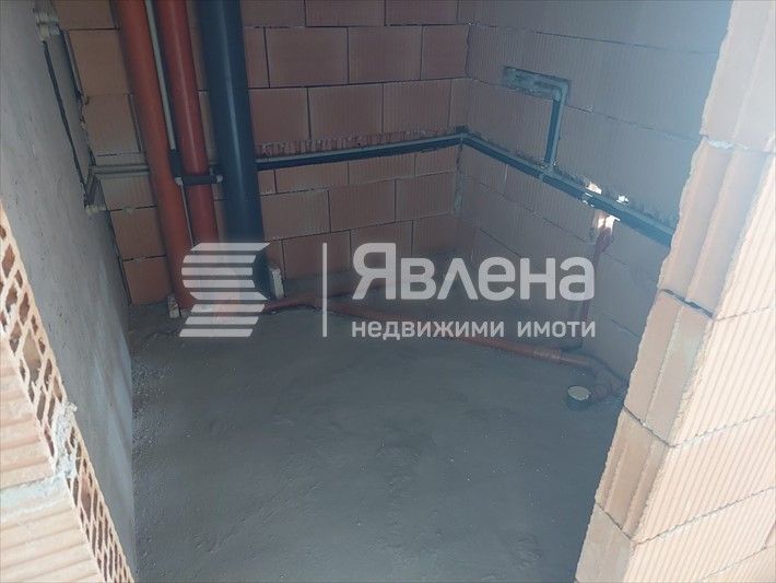 Продава се Двустаен апартамент в Поморие - 64 кв.м за 1210 €/кв.м - Снимка #4