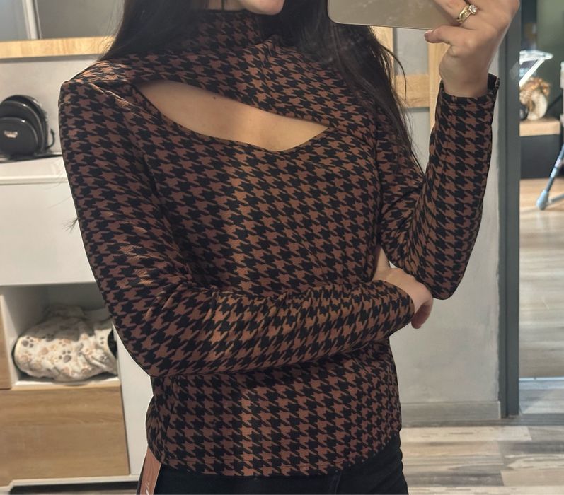 Дамски нови блузи на ниска цена