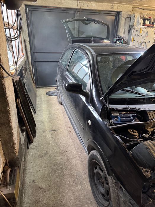 Opel corsa C 2002-2006 на части