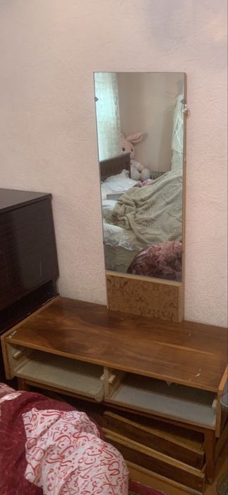 Продам шкаф и трюмо