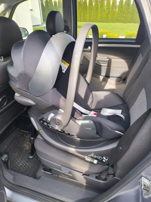 Cybex Cloud G+ и base G