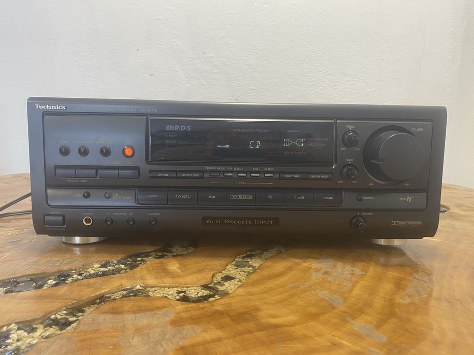 Statie / amplificator technics AX 710