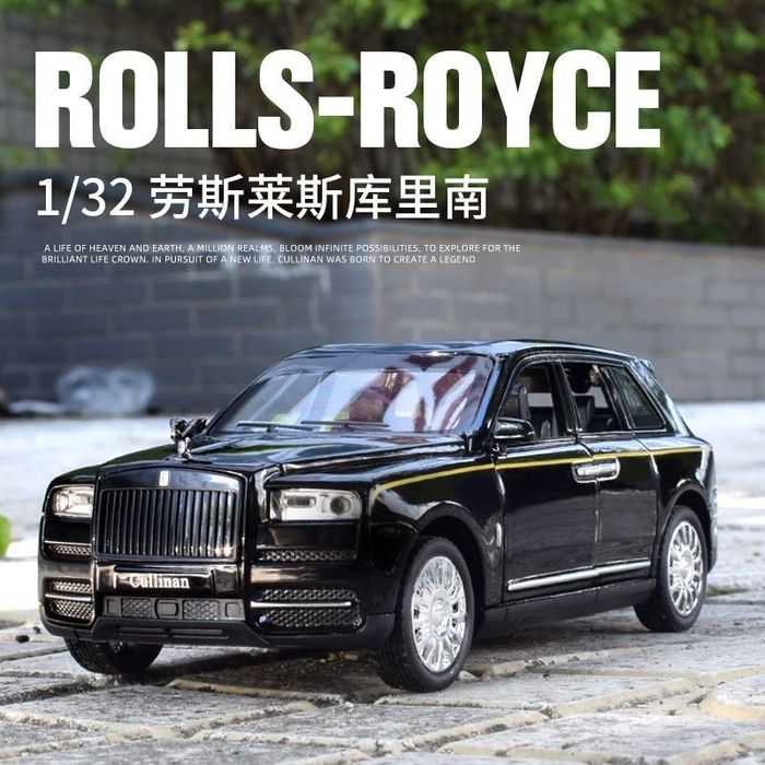Rolls Royce Cullinan 1:32