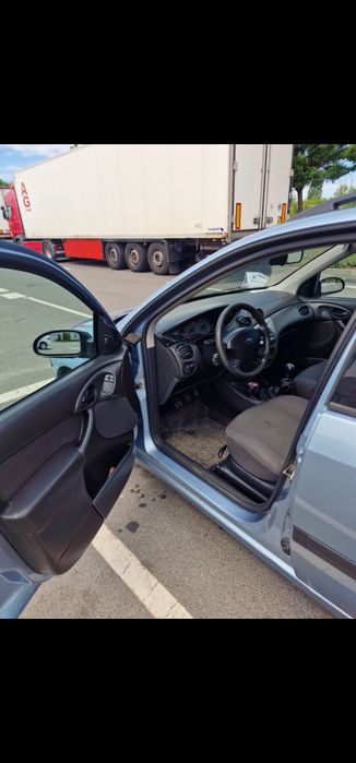 FORD Focus 2004 — imagine 5