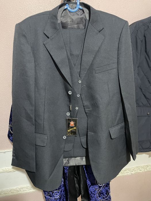 Костюм сатылады