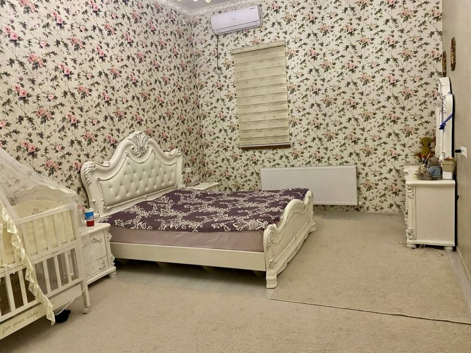 Продам квартиру 7 комнат Чиланзар 8, супермаркет Parus