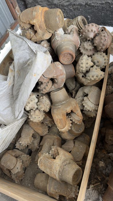 Победит коронки долото буровое