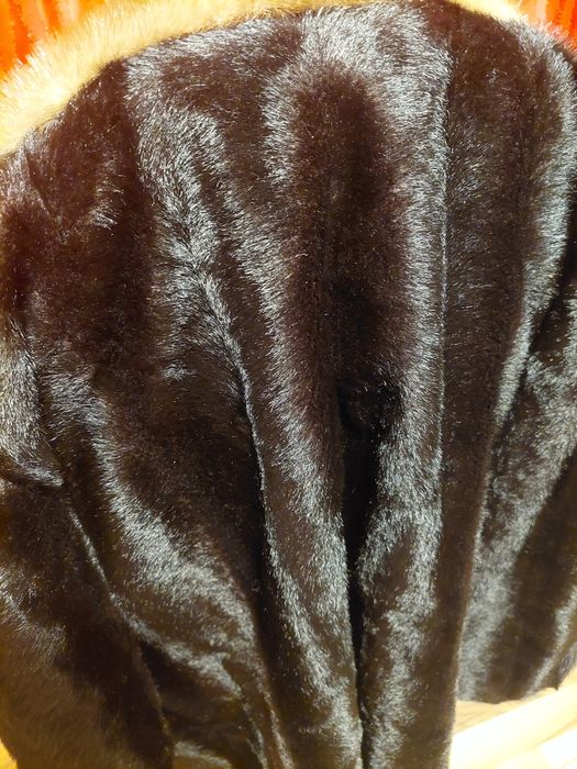 Haina de blana,de dama varianta lunga ,de femei,palton lung de dama