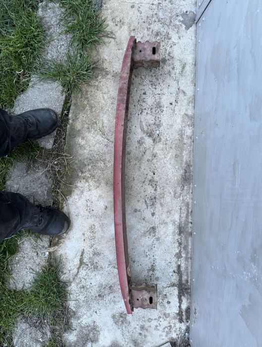 Задна греда основа броня Honda crv / Bmw x3 /Audi q7