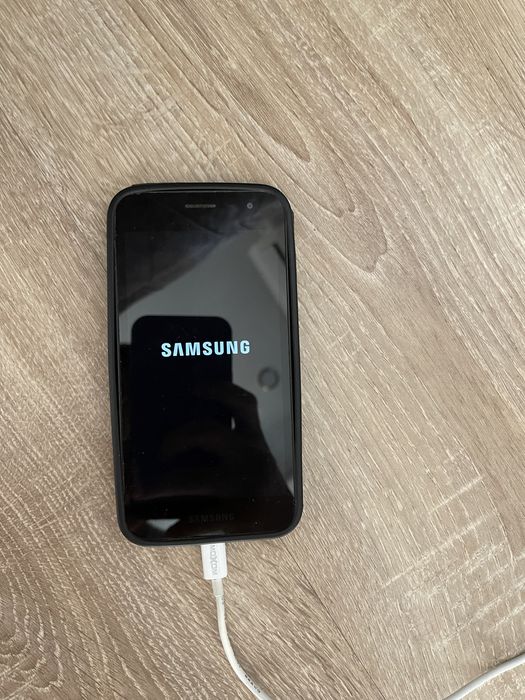 Продам Самсунг Samsung galaxy J2 core