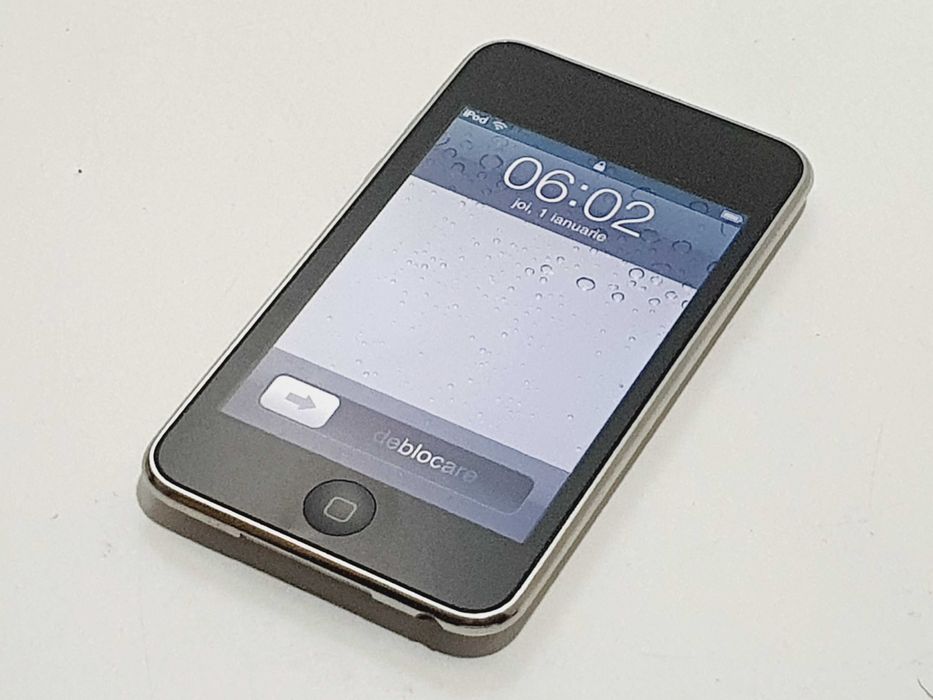 Apple iPod Touch 2th Gen 8Gb