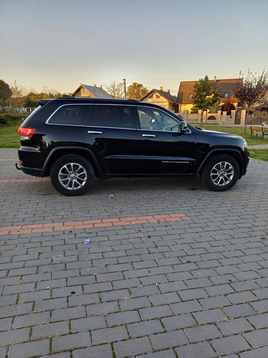 Vând jeep grand Cherokee Automat 2015!!!