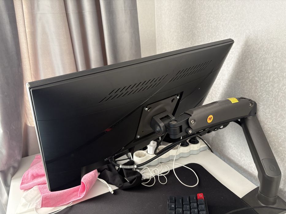 Монитор 144гц HP x24ih